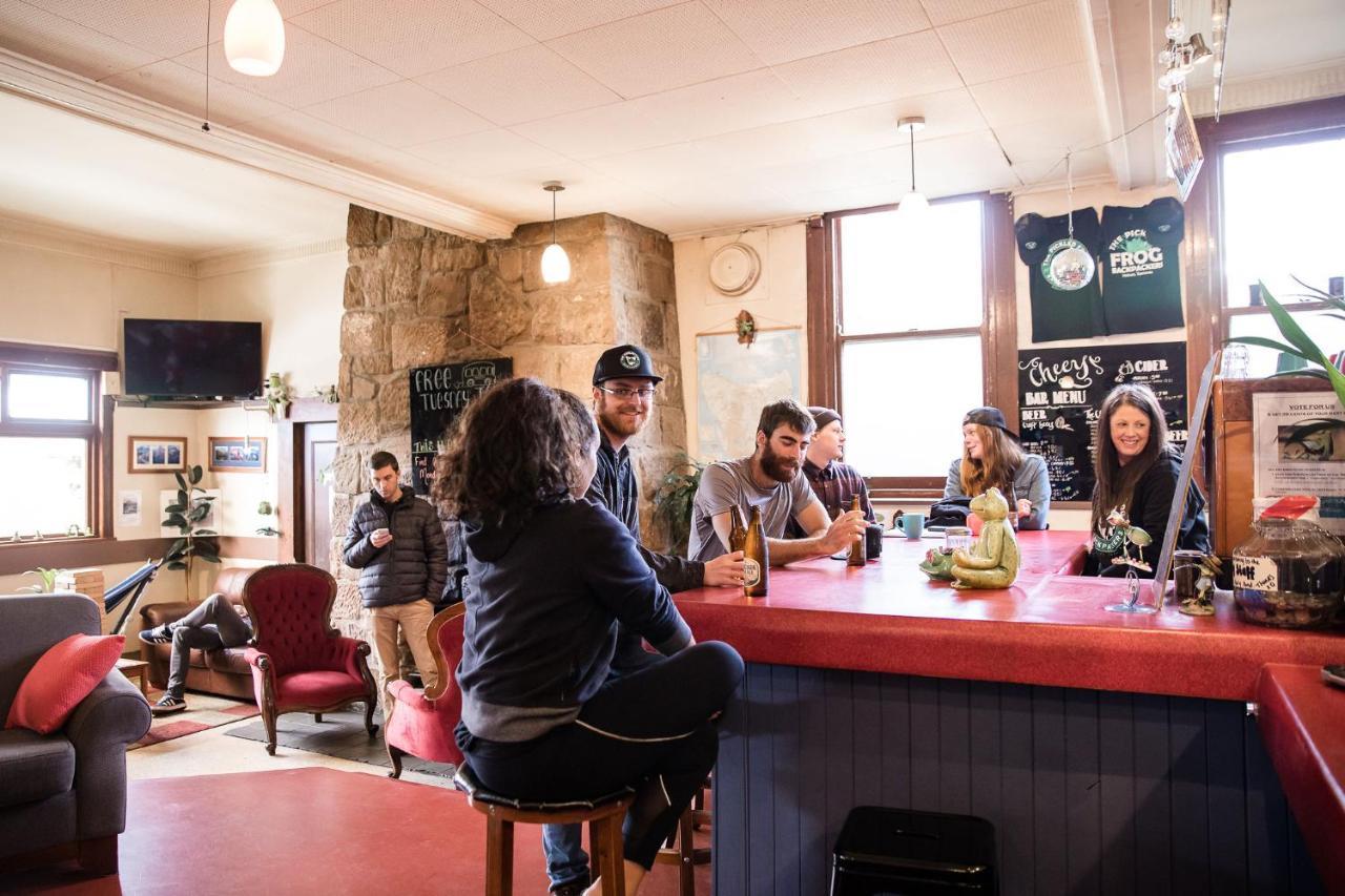 The Pickled Frog Hostel Hobart Exterior photo